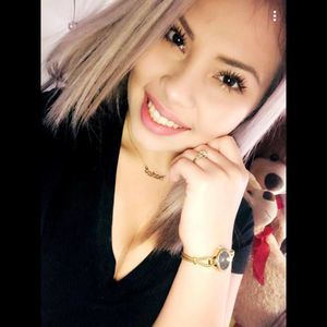 Meet your Posher, Enilsa